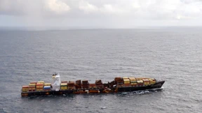 „MSC Flaminia“ wird zu Notliegeplatz geschleppt