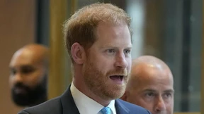 Prinz Harry allein in London