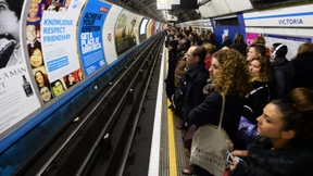 Berlin rast – London rumpelt