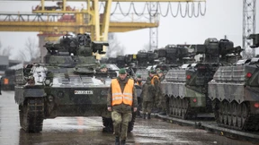 Opposition gegen steigende Verteidigungsausgaben