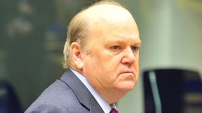 Irland und Portugal verlangen spätere Rückzahlung von Hilfen