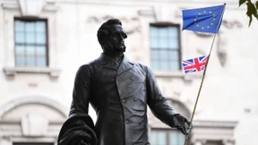 Oppositionsparteien stellen Bedingung für Wahlen in Großbritannien