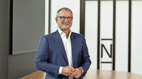 Treuhand-Schule trifft Neobank-Realität