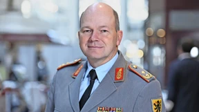 General mit Puma-Problem