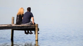 Tinder, Parship & Co. – Warum es mit der Liebe über 50 so schwierig ist 