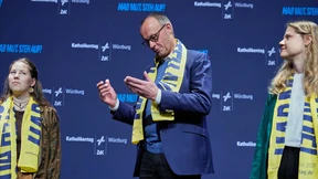 Nur beim Gebet weicht er aus