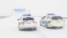 Hunderte Unfälle, glatte Straßen und eisige Aussichten