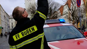 Verletzte nach Ammoniak-Austritt an Eisstadion