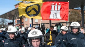 Der Flashmob  marschiert