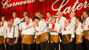 „Werden Selbsthilfegruppen gezwungen, Männer aufzunehmen?“