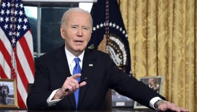 Biden warnt vor „Oligarchie“ in den USA