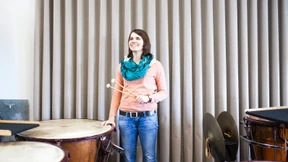 Fachfrau für Pauken, Becken und Marimba