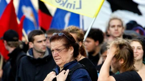 Jutta allein im Römer