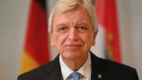 Bouffier will im Frühjahr über Landesvorsitz entscheiden