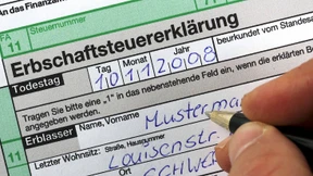 Erben müssen für geerbten Pflichtteilsanspruch Erbschaftsteuer zahlen