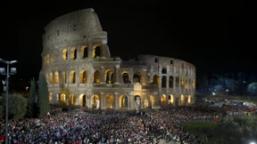 Tausende feiern Osternacht mit dem Papst