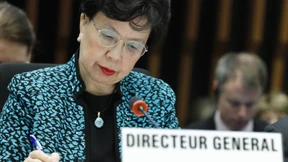 Ebola kostete bislang fast vier Milliarden Euro