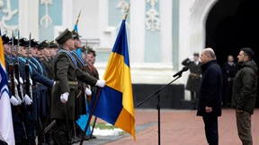 Der Kanzler ruft „Slava Ukraini“ – Ruhm der Ukraine