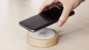 Strom fliegt in der Luft