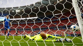 Geld schießt sogar auf Island Tore