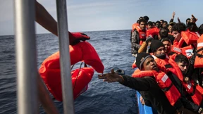 17-Jähriger stirbt nach Rettung von Flüchtlingsboot