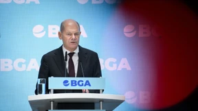 Scholz sagt Unternehmen Entlastung bei Strompreisen zu