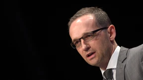 Maas wirft Edathy Schmierentheater vor