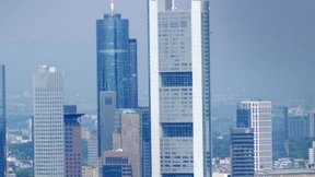 Anleger flüchten vor  der Krise in die Liquidität