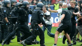 Mehr als 1000 gewaltbereite Fußballfans in Hessen 