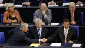 Ihren Stimmen Gehör verschaffen