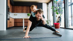 Schwitzen im Wohnzimmer