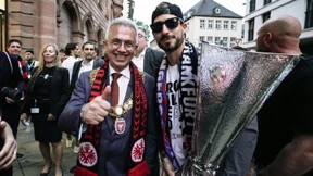 Feldmann und die Flucht nach Davos