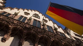 Kein Dreiklang im Römer