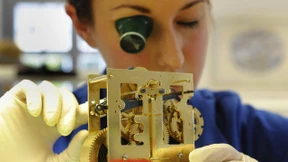 Jüngere wechseln ihren Arbeitgeber rasch