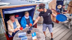 Ein Gast pro Tisch muss seine Daten hinterlassen