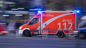 Mann verliert Hand wegen Feuerwerksrakete