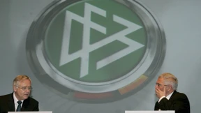 Schmidt empört über Zwanziger