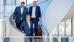 Thyssenkrupp mit Theaterdonner