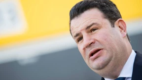 Heil plant Steuerprivileg für Gewerkschaften