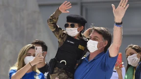 Bolsonaro lässt sich feiern