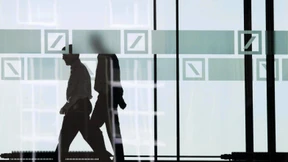 Deutsche Bank streicht 1000 Stellen