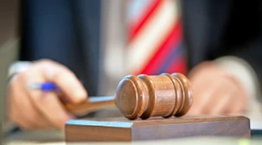 Was Immobilienkäufer bei Zwangsversteigerungen beachten sollten