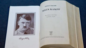 Fußnoten zu Hitler
