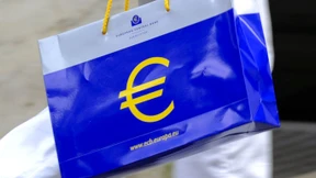 Lettland und Litauen stimmen für Hilfspaket