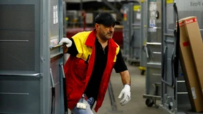 Post will Mitarbeitern 300 Euro Bonus zahlen