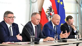 Österreich setzt Familiennachzug aus