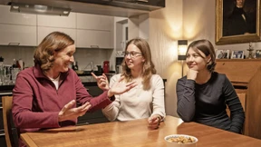 Das eigene Kind verschicken – aber ein fremdes aufnehmen?