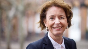 OB-Kandidatin Reker gewinnt nach Attentat Wahl in Köln