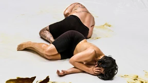 Glitschiger Bauchtanz