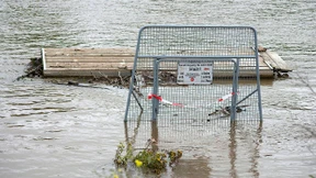 Vor uns das Sommerloch